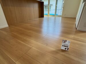 【施工後】茨城県水戸市 ご入居中戸建て Ｔ様邸 ワンニャンすべらんフロアコーティング施工事例 M&Mフロアコーティング施工済み